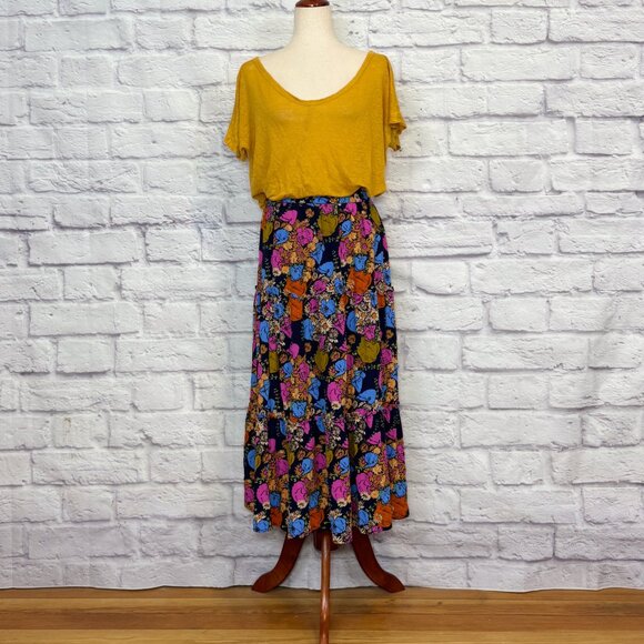 Banana Republic Heritage Heathered Gold Linen Tee Shirt - Picture 5 of 7